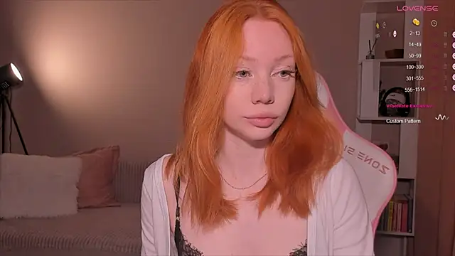 Elisahsthetics online show from 04/10/26, 12:17