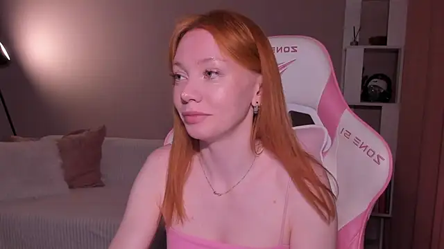Elisahsthetics online show from 04/23/26, 12:28
