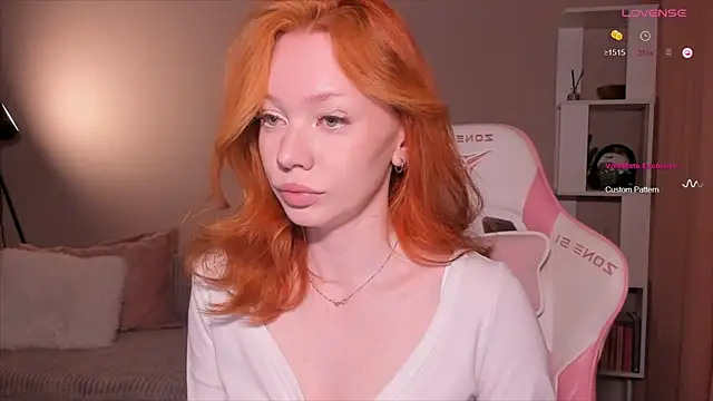 Elisahsthetics online show from 04/05/26, 12:17