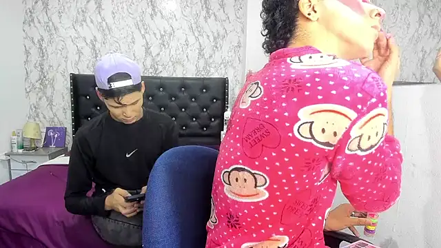 Lovers Spicy online show from 11/17/25, 01:04