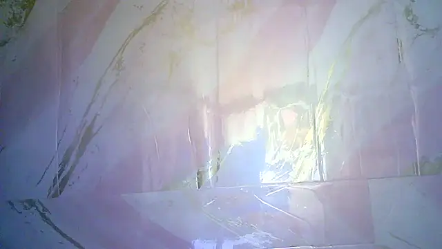 Snapshot of Zulreyna chatting on 02/17/26, 04:10 Zulreyna online show from 02/17/26, 04:10