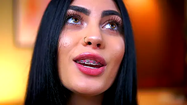 RavennaDArcy online show from 11/24/25, 08:09