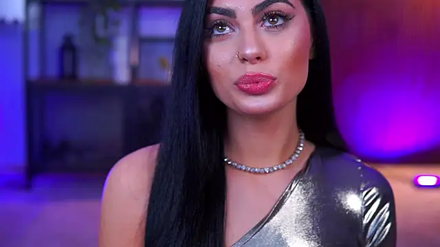 RavennaDArcy online show from 01/11/26, 07:21