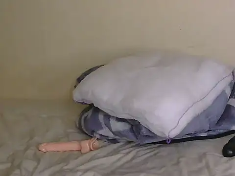 Sexy-Chubby1 online show from 12/20/25, 02:47