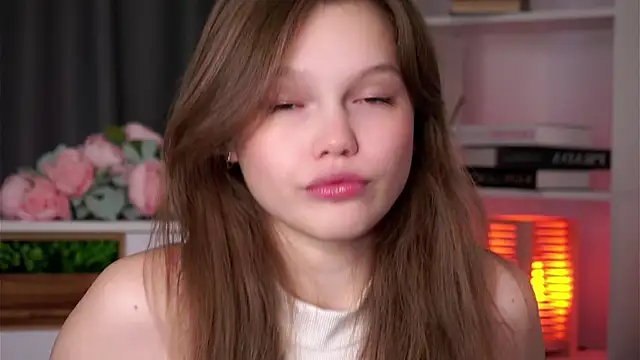 Snapshot of BrookeDyce chatting on 11/09/25, 07:56 BrookeDyce online show from 11/09/25, 07:56