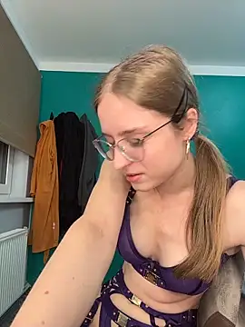 EveLunny online show from 02/03/26, 11:10