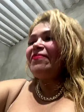 dirty mother3 online show from 12/23/25, 02:44