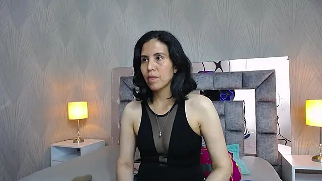 GiselaZivic online show from 05/16/26, 01:10