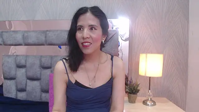 GiselaZivic online show from 12/04/25, 03:44