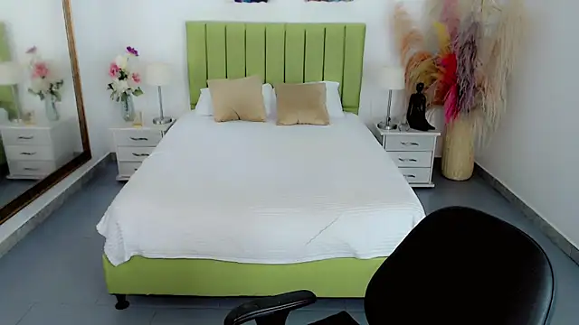 Snapshot of sebastian_cruz_ chatting on 03/26/26, 07:01 sebastian cruz online show from 03/26/26, 07:01