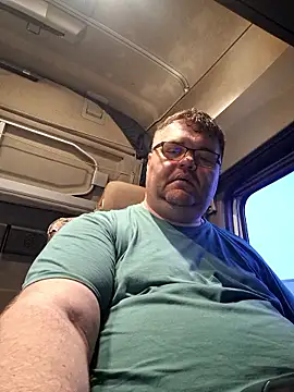 Snapshot of Grase44 chatting on 01/17/26, 04:32 Grase44 online show from 01/17/26, 04:32