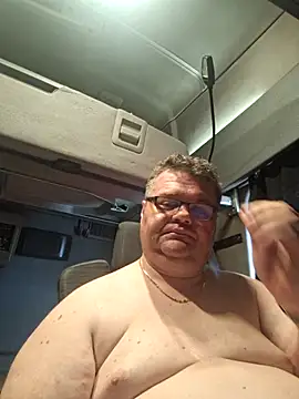 Snapshot of Grase44 chatting on 12/02/25, 10:06 Grase44 online show from 12/02/25, 10:06