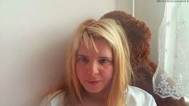 HornyElena online show from 05/08/26, 10:19