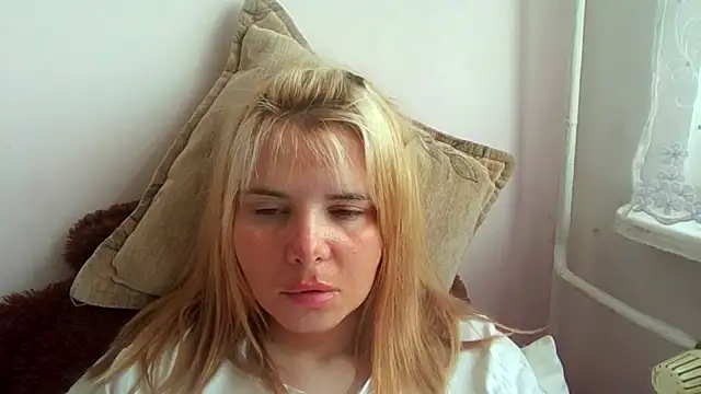 HornyElena online show from 04/10/26, 01:18