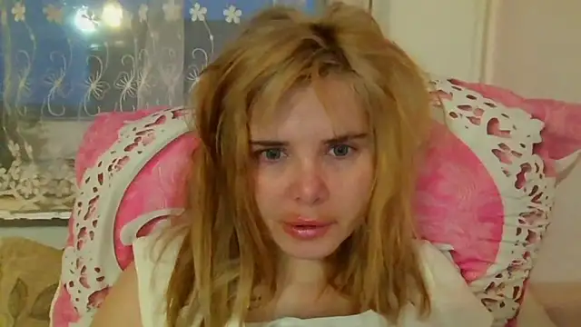 HornyElena online show from 02/09/26, 04:16