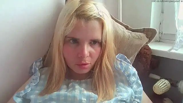 HornyElena online show from 06/04/26, 03:17