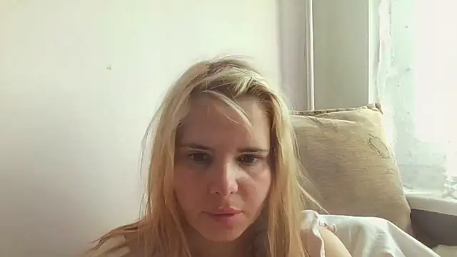 HornyElena online show from 04/08/26, 02:29