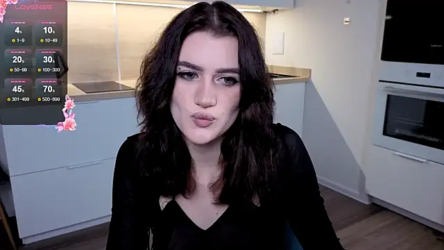 eshleeygreen online show from 12/03/25, 02:49