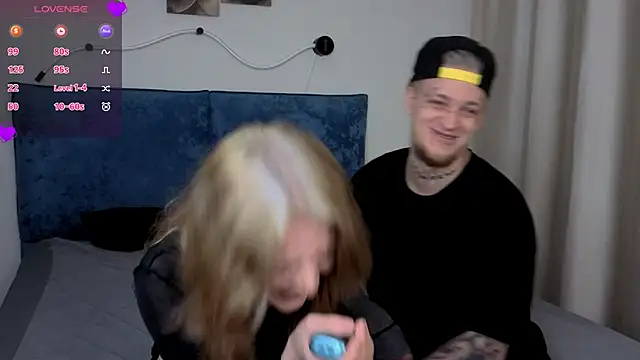 Snapshot of eshleeygreen chatting on 02/06/26, 07:32 eshleeygreen online show from 02/06/26, 07:32