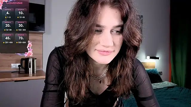 eshleeygreen online show from 11/29/25, 03:12