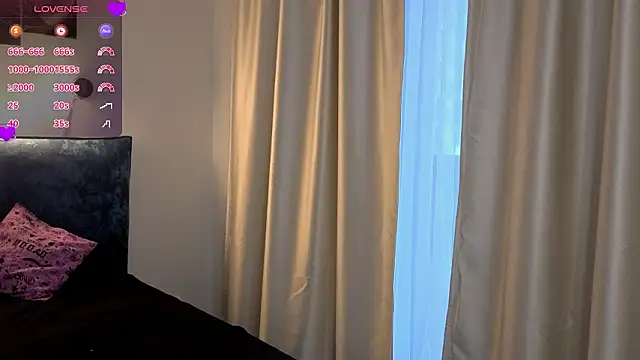 Snapshot of eshleeygreen chatting on 02/02/26, 01:32 eshleeygreen online show from 02/02/26, 01:32