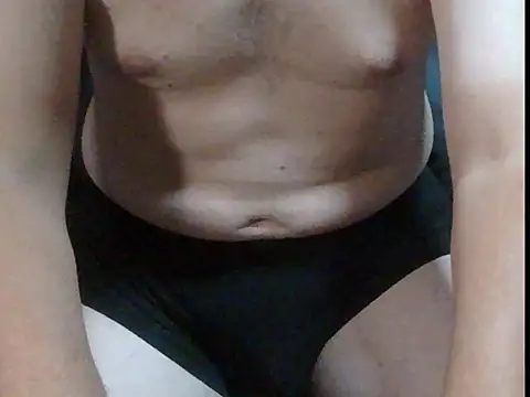 Snapshot of kk05483 chatting on 11/14/25, 06:11 kk05483 online show from 11/14/25, 06:11