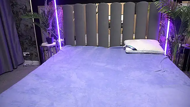 AmaraNights online show from 11/12/25, 08:23