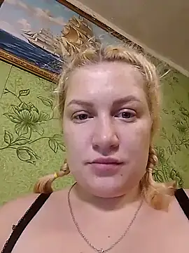 Snapshot of Steshaa chatting on 11/12/25, 10:46 Steshaa online show from 11/12/25, 10:46