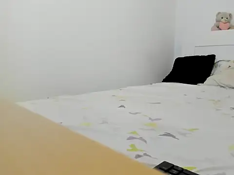 Blueee diamond online show from 11/08/25, 02:20