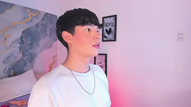 Isaac Kurtt online show from 11/12/25, 08:23