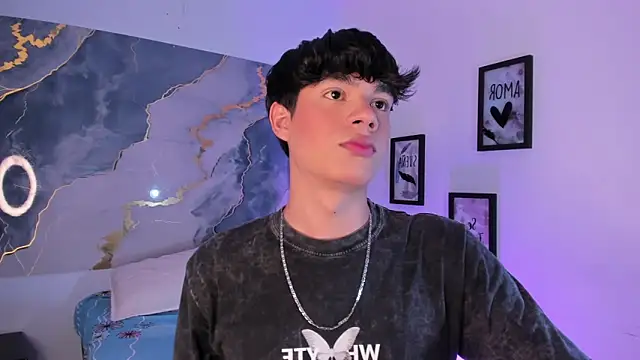 Isaac Kurtt online show from 11/15/25, 07:29