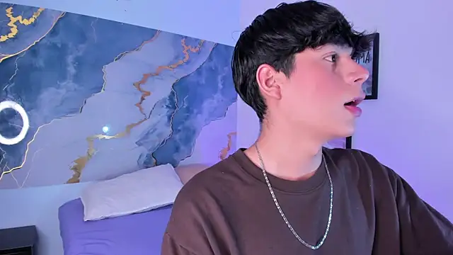 Isaac Kurtt online show from 11/14/25, 08:01