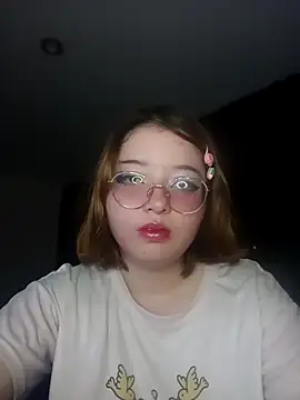 Michi sauria1 online show from 11/11/25, 08:31