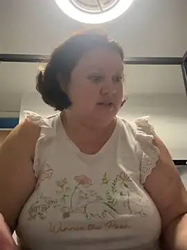 RealWoman84 online show from 11/09/25, 09:41