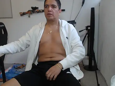 yayo 33 online show from 12/01/25, 07:15