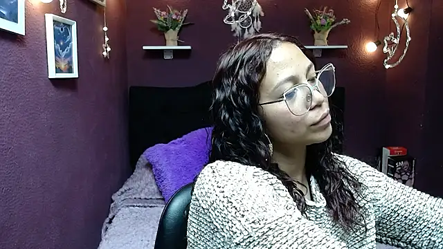 monika 256 online show from 02/09/26, 05:55