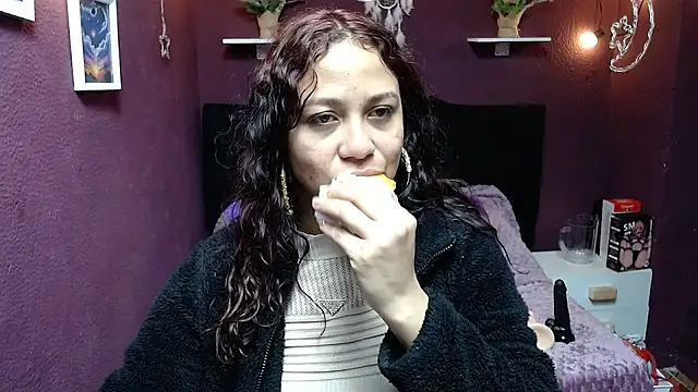 monika 256 online show from 02/10/26, 01:21