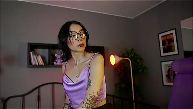 aura Soul  online show from 11/11/25, 03:45