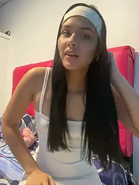 Chiquinquira3 online show from 04/18/26, 05:10