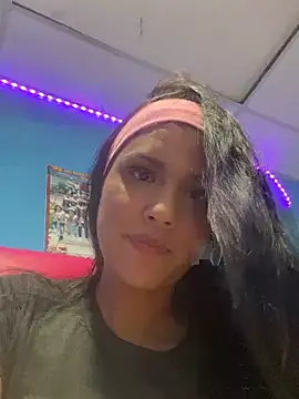 Chiquinquira3 online show from 11/15/25, 04:16