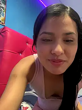Chiquinquira3 online show from 11/27/25, 04:24
