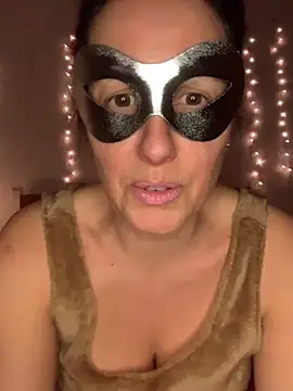 massagistahotbrunette online show from 03/01/26, 08:53