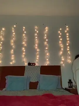 massagistahotbrunette online show from 02/10/26, 04:50