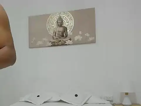 latinbig couple online show from 11/10/25, 07:52