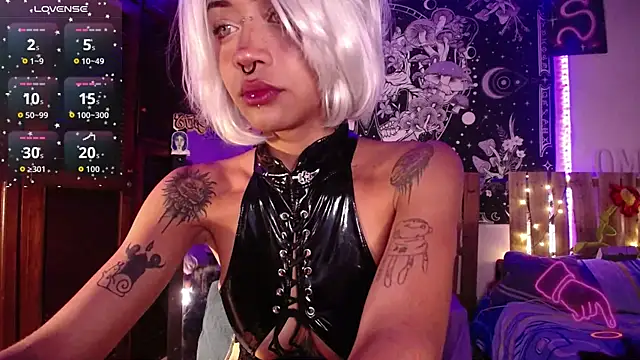 ivybank online show from 11/15/25, 07:51