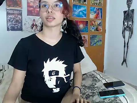 kiaralenon online show from 11/08/25, 11:52