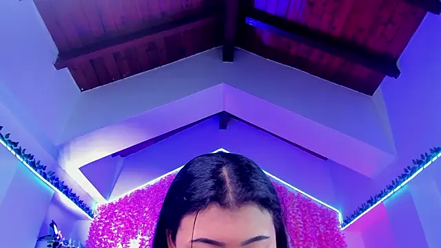  hanna sky online show from 03/19/26, 06:41