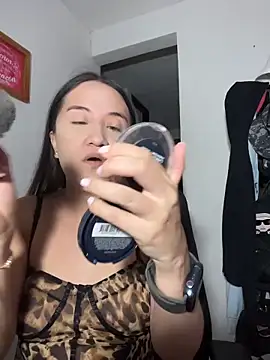 Melody Spencer26 online show from 12/03/25, 03:44