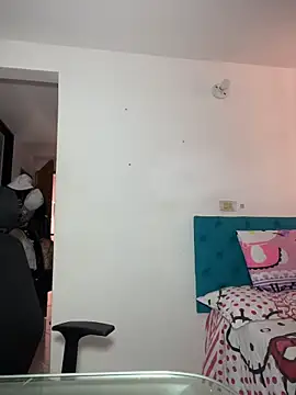 Melody Spencer26 online show from 12/15/25, 06:03