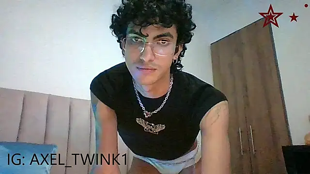 axel love13 online show from 01/09/26, 12:50